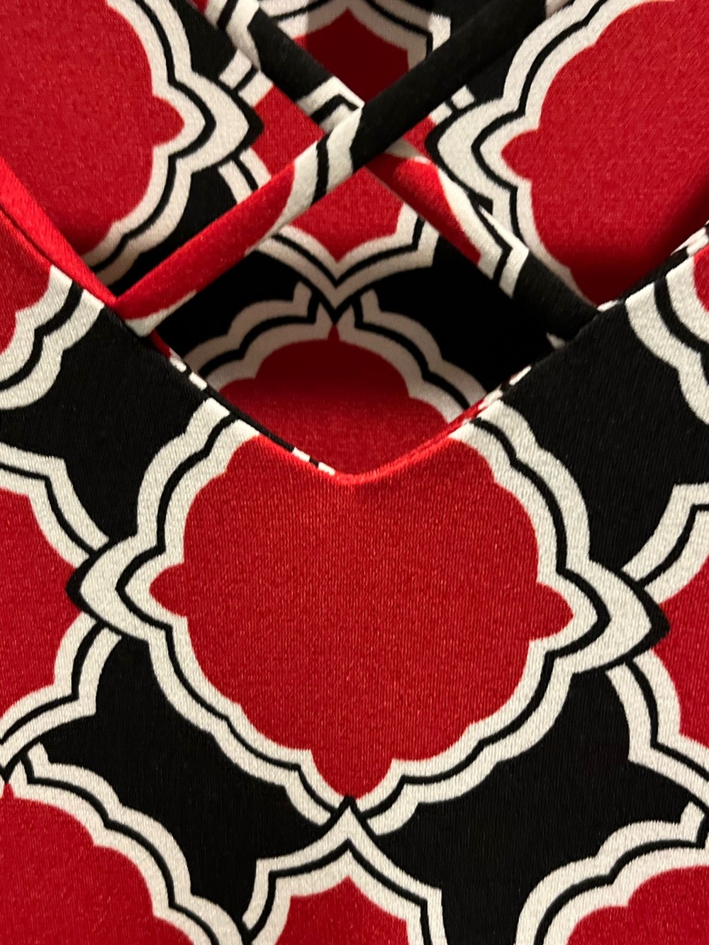 30. WOMENS CHICO’S 2/L DETAIL TOP - Picture 4 of 6